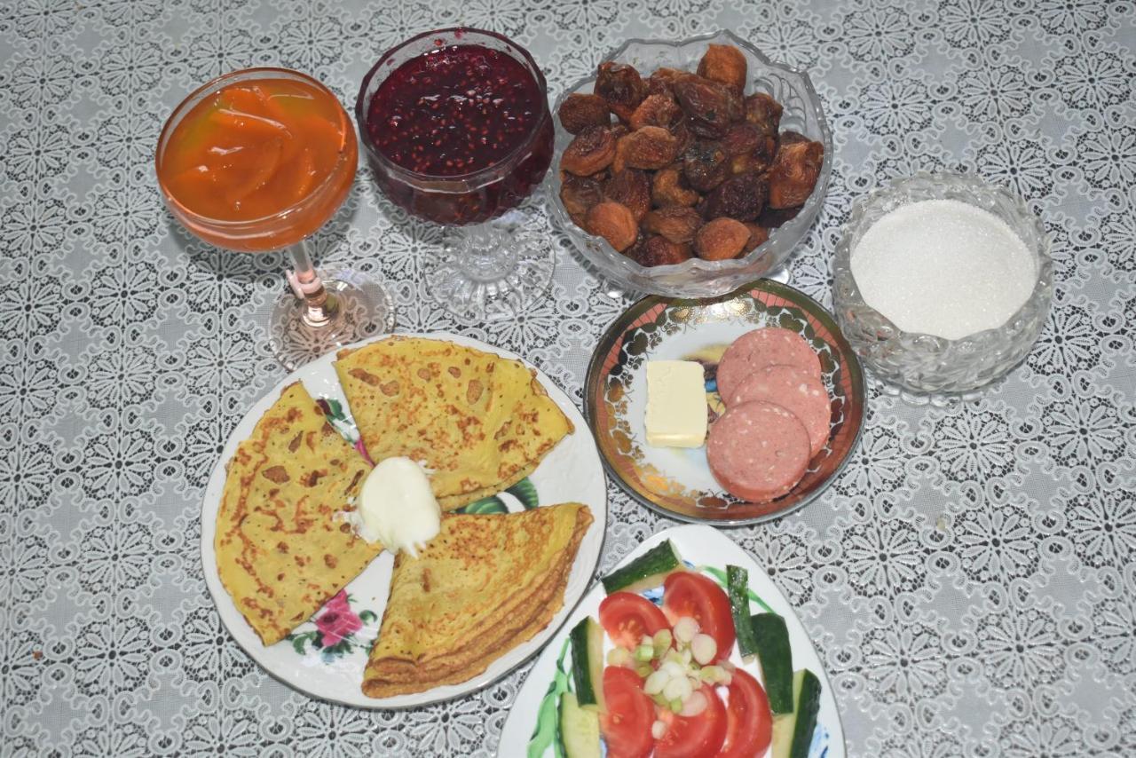 Guest House Oimo Balykchy Bagian luar foto
